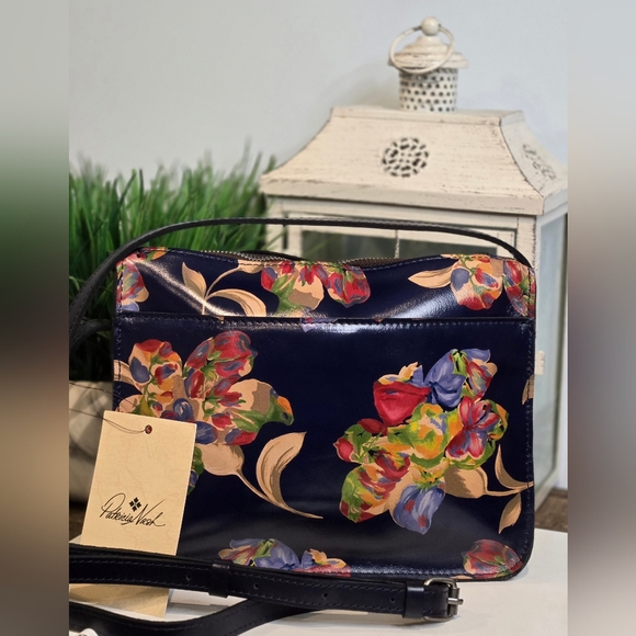 Patricia Nash Navy & Floral Crossbody Bag - Picture 2 of 9